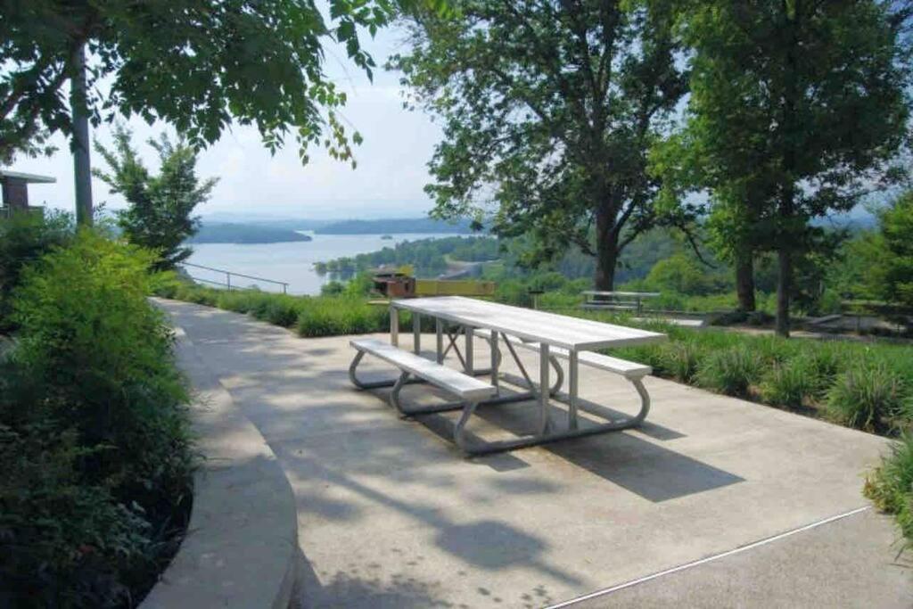 Charming House In Sevierville Family Friendly Quiet Location Close To Wilderness Exterior photo